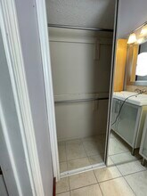 4242 N Capistrano Dr in Dallas, TX - Building Photo - Building Photo