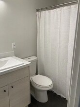 1223 N 9th St, Unit 105 in Lincoln, NE - Foto de edificio - Building Photo