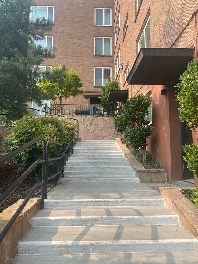 property at 1205 SW Cardinell Dr
