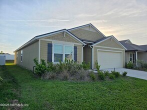 2885 Oak Stream Dr in Green Cove Springs, FL - Building Photo - Building Photo
