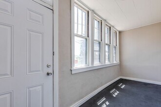 126 Cologne St in Pittsburgh, PA - Building Photo - Building Photo