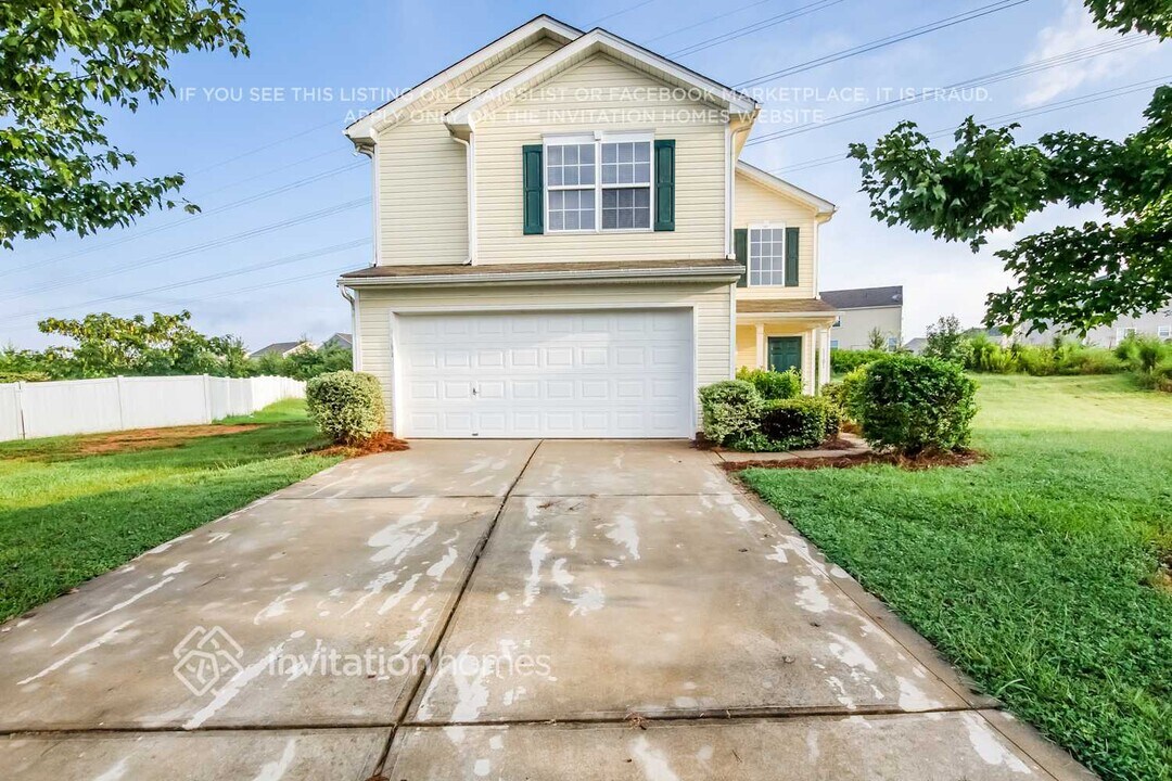 1101 Jannee Ct in Gastonia, NC - Building Photo