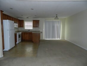 222 Settlers Pass in Waynesville, MO - Building Photo - Building Photo