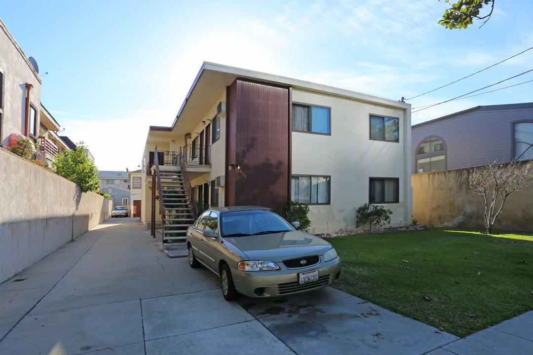 908 N Louise St in Glendale, CA - Building Photo