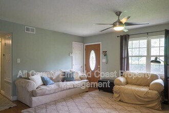 6 Shady Oaks Ln in Shalimar, FL - Building Photo - Building Photo