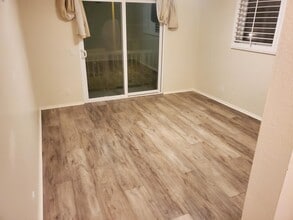 5015 Corbina Way in Oxnard, CA - Building Photo - Building Photo