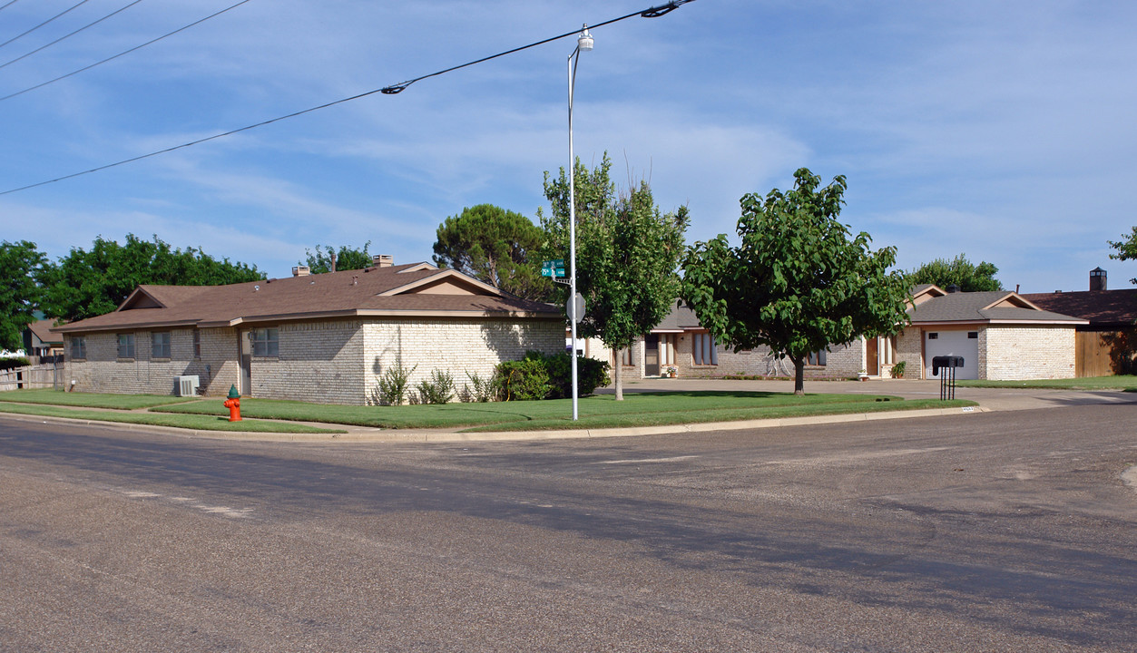 4429-4431 75th Dr in Lubbock, TX - Building Photo