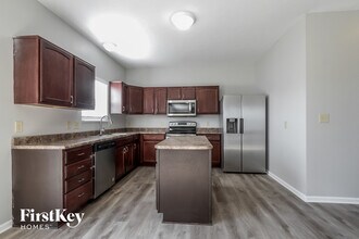 665 Loon Ln in Greenwood, IN - Building Photo - Building Photo
