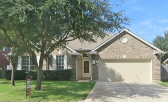 303 Gulfstream Dr in Georgetown, TX - Building Photo