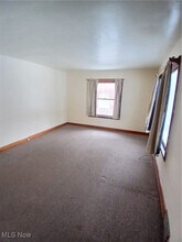 288 Granada Ave in Youngstown, OH - Building Photo - Building Photo