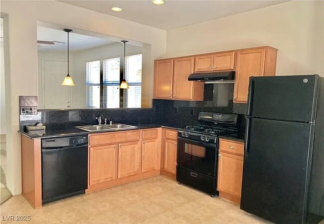 4838 Ranch Estates Ct in Las Vegas, NV - Building Photo - Building Photo