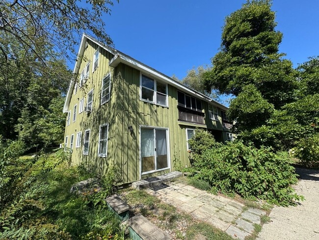 80 Hedding Road in Epping, NH - Building Photo - Primary Photo