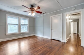 2112 McMillan Ave in Dallas, TX - Building Photo - Building Photo
