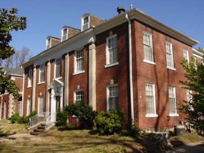 128 Stonewall St in Memphis, TN - Foto de edificio - Building Photo