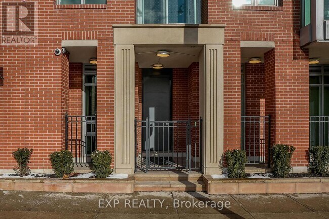 property at 220 George St
