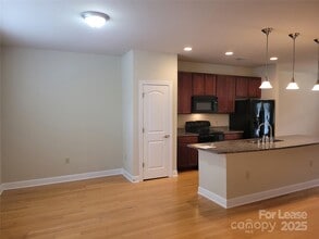 103 Steinbeck Wy in Mooresville, NC - Building Photo - Building Photo