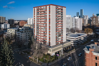 Academy Place in Edmonton, AB - Building Photo - Primary Photo