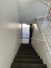 3351 W 135th St, Unit 3351 B in Hawthorne, CA - Building Photo - Building Photo