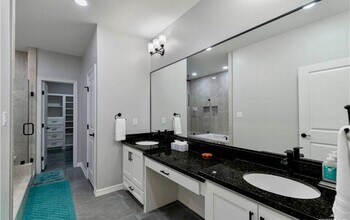 3507 S Elevation Dr in Edinburg, TX - Foto de edificio - Building Photo