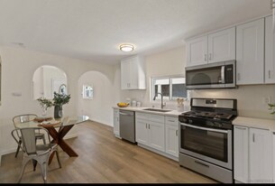 35 19th St in San Diego, CA - Building Photo