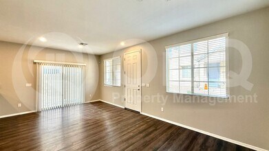 2654 N 73rd Dr in Phoenix, AZ - Building Photo - Building Photo