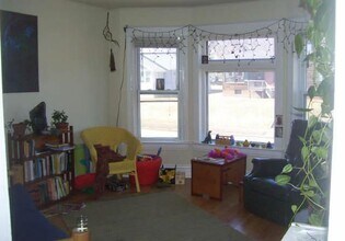 920 E 9th St, Unit 2 in Duluth, MN - Building Photo - Building Photo