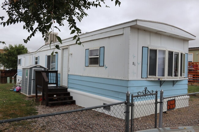 86 Yucca Cir in Casper, WY - Building Photo - Building Photo