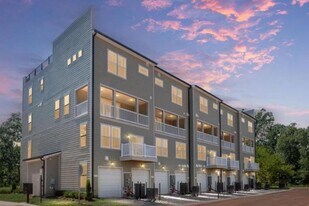 44575 Strabane Ter in Ashburn, VA - Building Photo