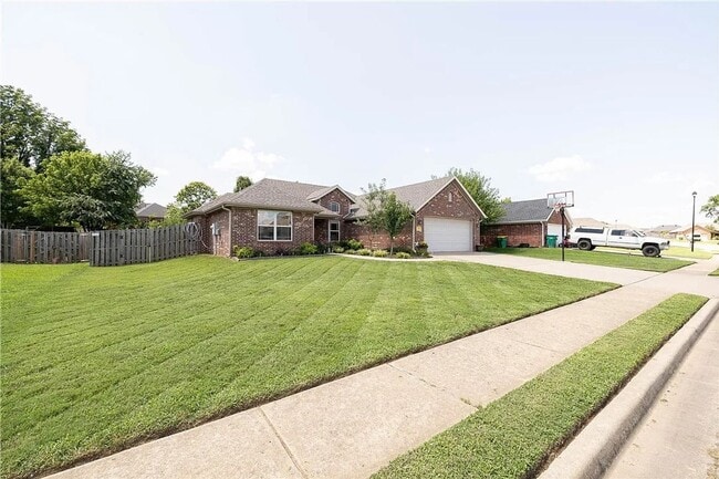 property at 421 Coopers Wy