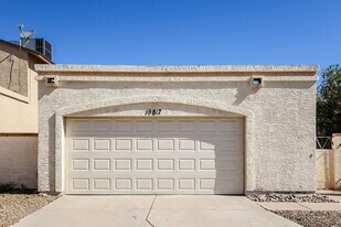 19817 N 48th Dr in Glendale, AZ - Building Photo