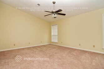 7855 Dogwood Way in Douglasville, GA - Foto de edificio - Building Photo