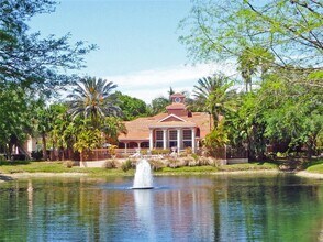 4170 Central Sarasota Pkwy in Sarasota, FL - Building Photo - Building Photo