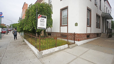 817 5th Ave in Brooklyn, NY - Building Photo - Building Photo