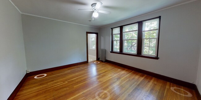 115 College Ave, Unit 4