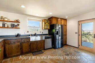 8629 Willow Ln in Joshua Tree, CA - Building Photo - Building Photo