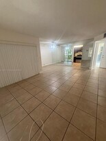 3439 Cocoplum Cir in Coconut Creek, FL - Building Photo