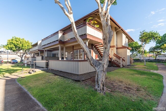 91-490-490 Puamaeole St