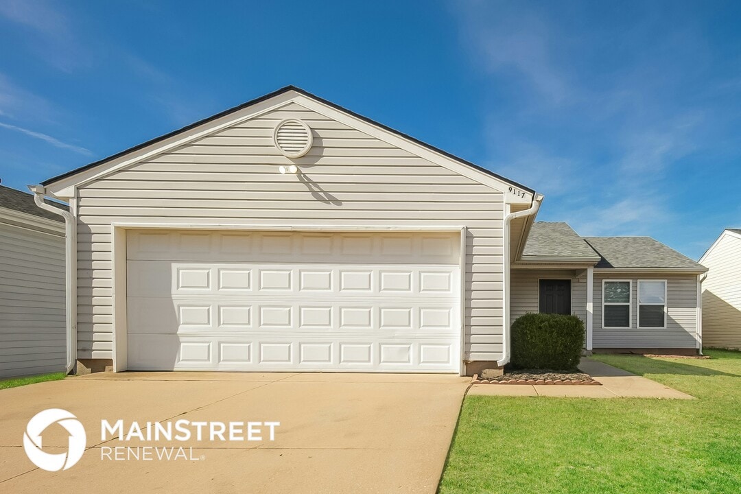 9117 Checkerbloom Dr in Oklahoma City, OK - Building Photo