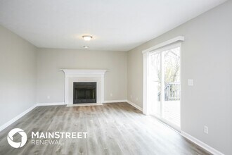 8360 Sawgrass Dr in Indianapolis, IN - Building Photo - Building Photo