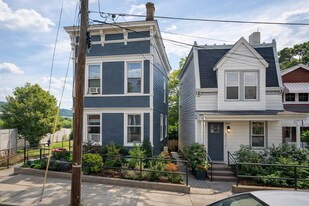 1203 Bates Ave in Cincinnati, OH - Building Photo