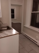 2467 W McMicken Ave, Unit 6 in Cincinnati, OH - Building Photo - Building Photo