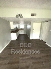 5521 Forest Haven Cir in Town 'n' Country, FL - Building Photo - Building Photo