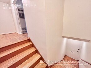 411 Federal Ave E in Seattle, WA - Building Photo - Building Photo