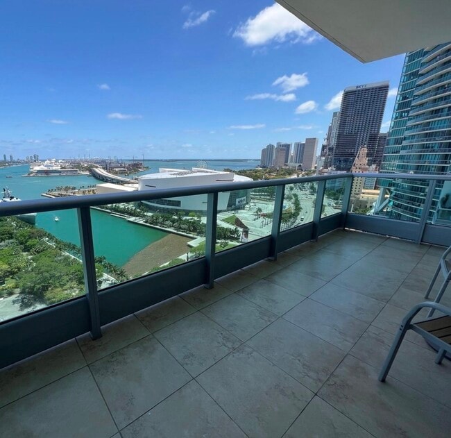 property at 900 Biscayne Blvd
