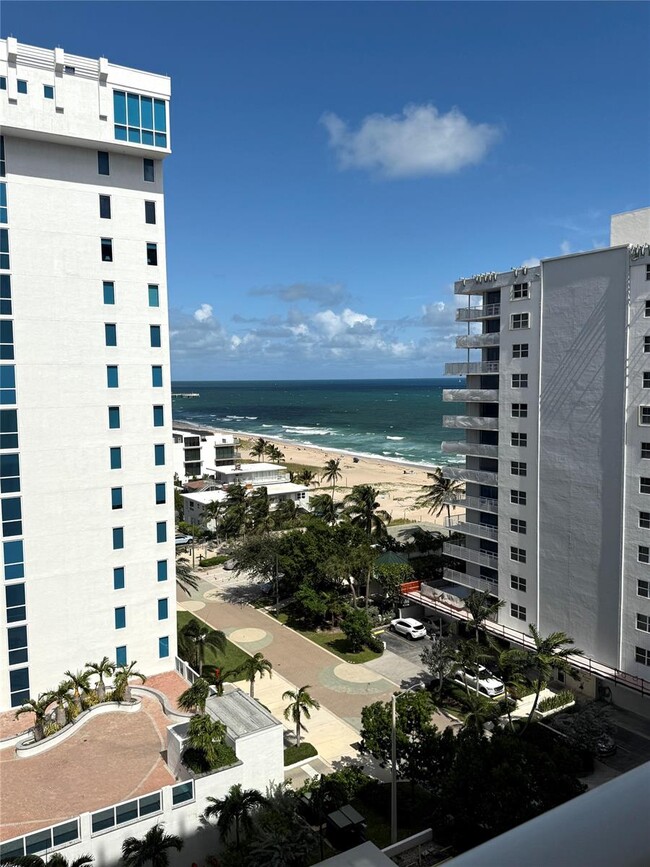 1000 S Ocean Blvd, Unit #11K in Pompano Beach, FL - Building Photo - Building Photo