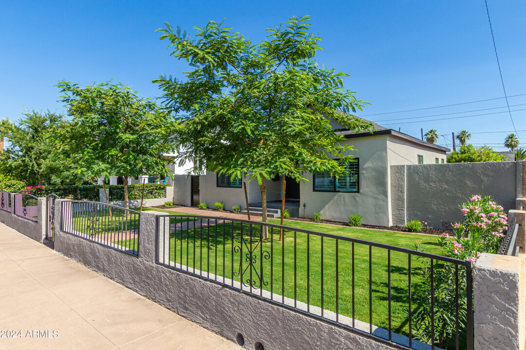 917 E McKinley St in Phoenix, AZ - Foto de edificio