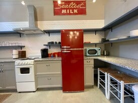 475 S Hickory St, Unit 3 in Mountain Home, AR - Building Photo