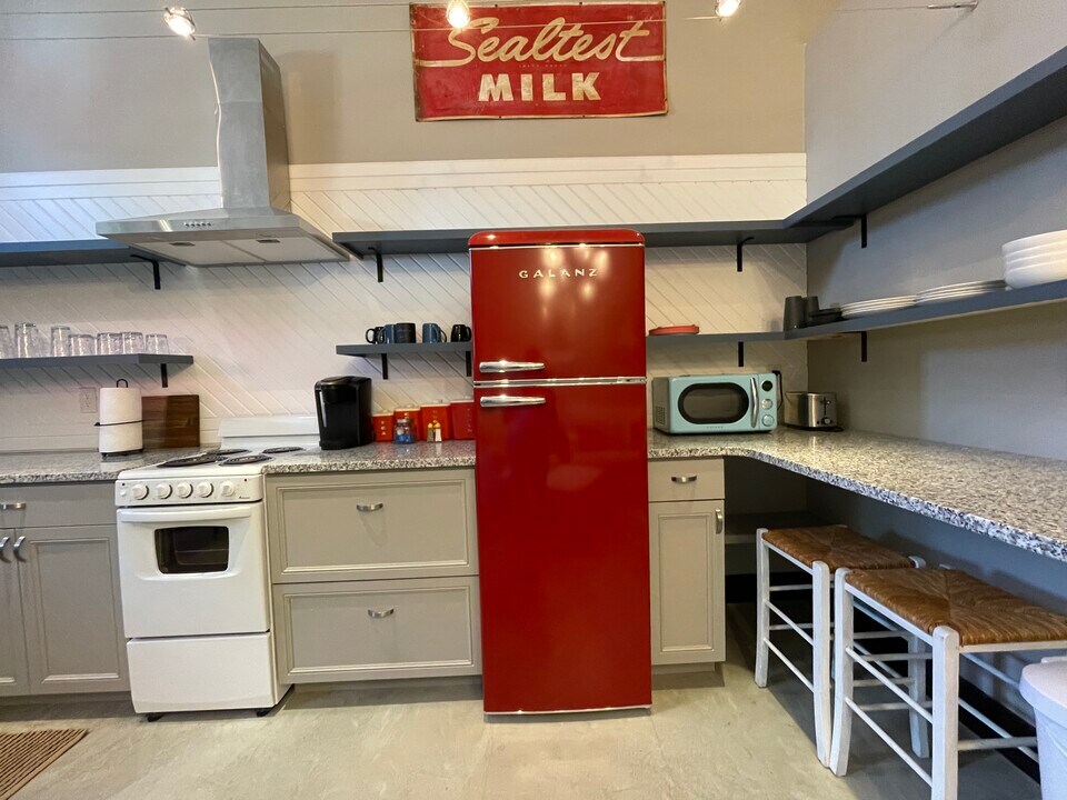 475 S Hickory St, Unit 3 in Mountain Home, AR - Building Photo