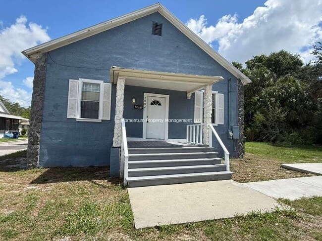 property at 2002 E 18th Ave