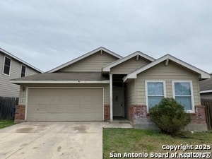 6914 Hallie Spirit in San Antonio, TX - Building Photo